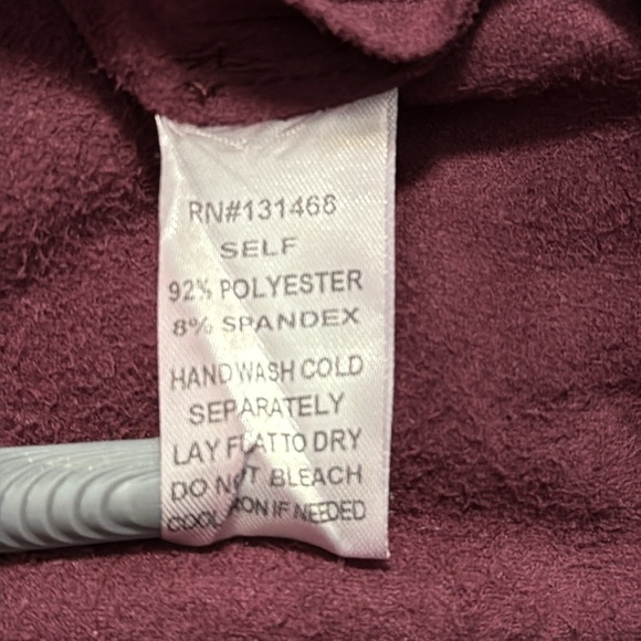 FATE by LFD Faux Suede Open Cardigan Fringe Hem Sleeveless Burgundy Women’s M - Picture 7 of 7